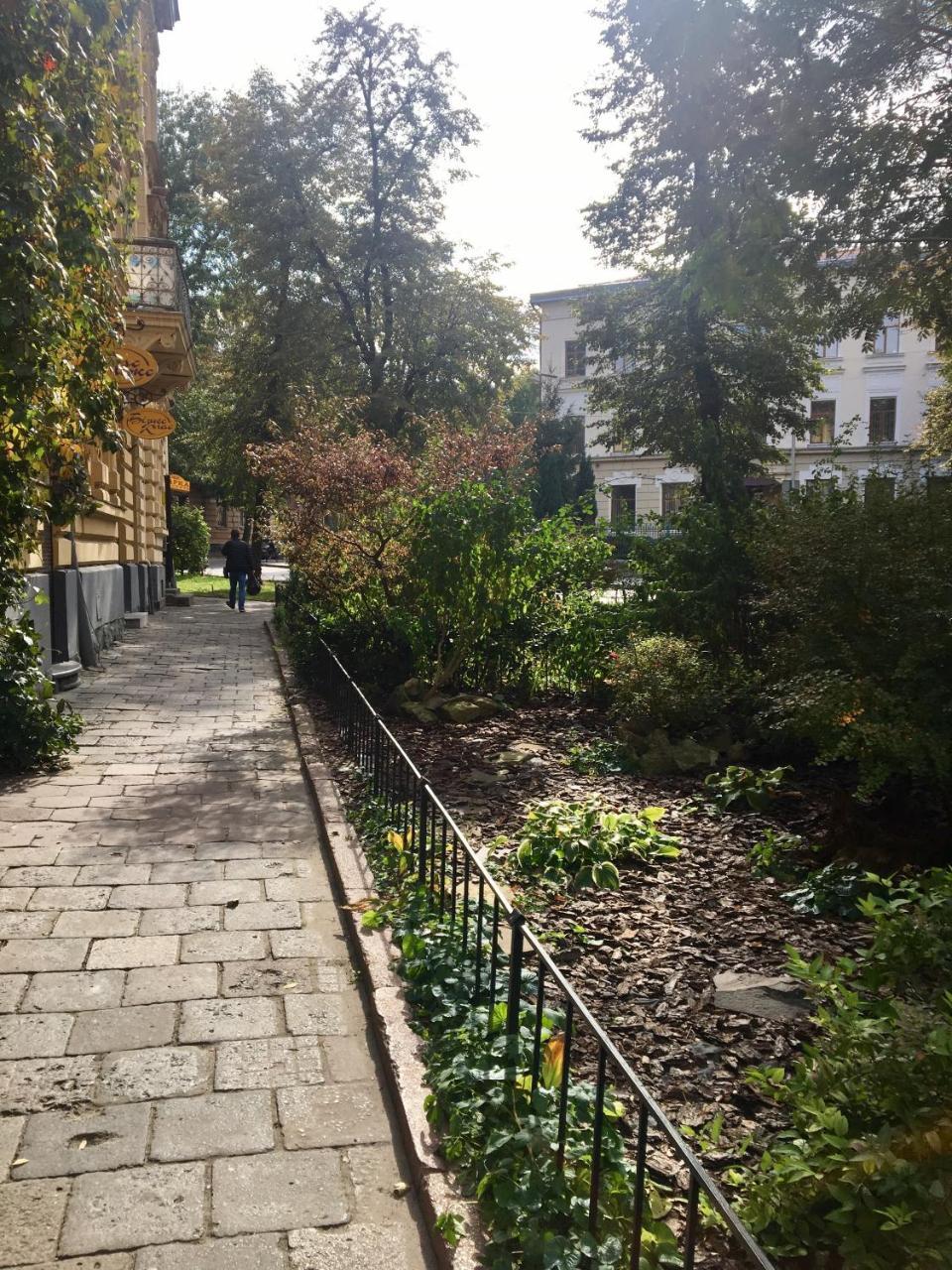 Lux Apartament На Левицького Λβιβ Εξωτερικό φωτογραφία